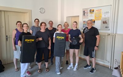 Selbstverteidigungskurs für Frauen – Mit mehr Selbstvertrauen durch den Alltag
